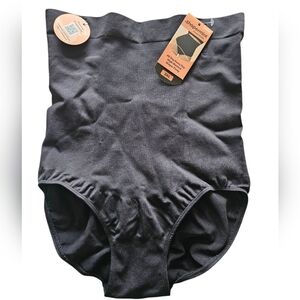 Shapermint Essentials High Waisted Panty Plus Size Women 3X - NWT